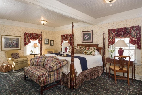 The INN at Ormsby Hill image 12