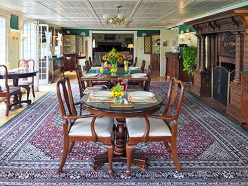 The INN at Ormsby Hill image 3